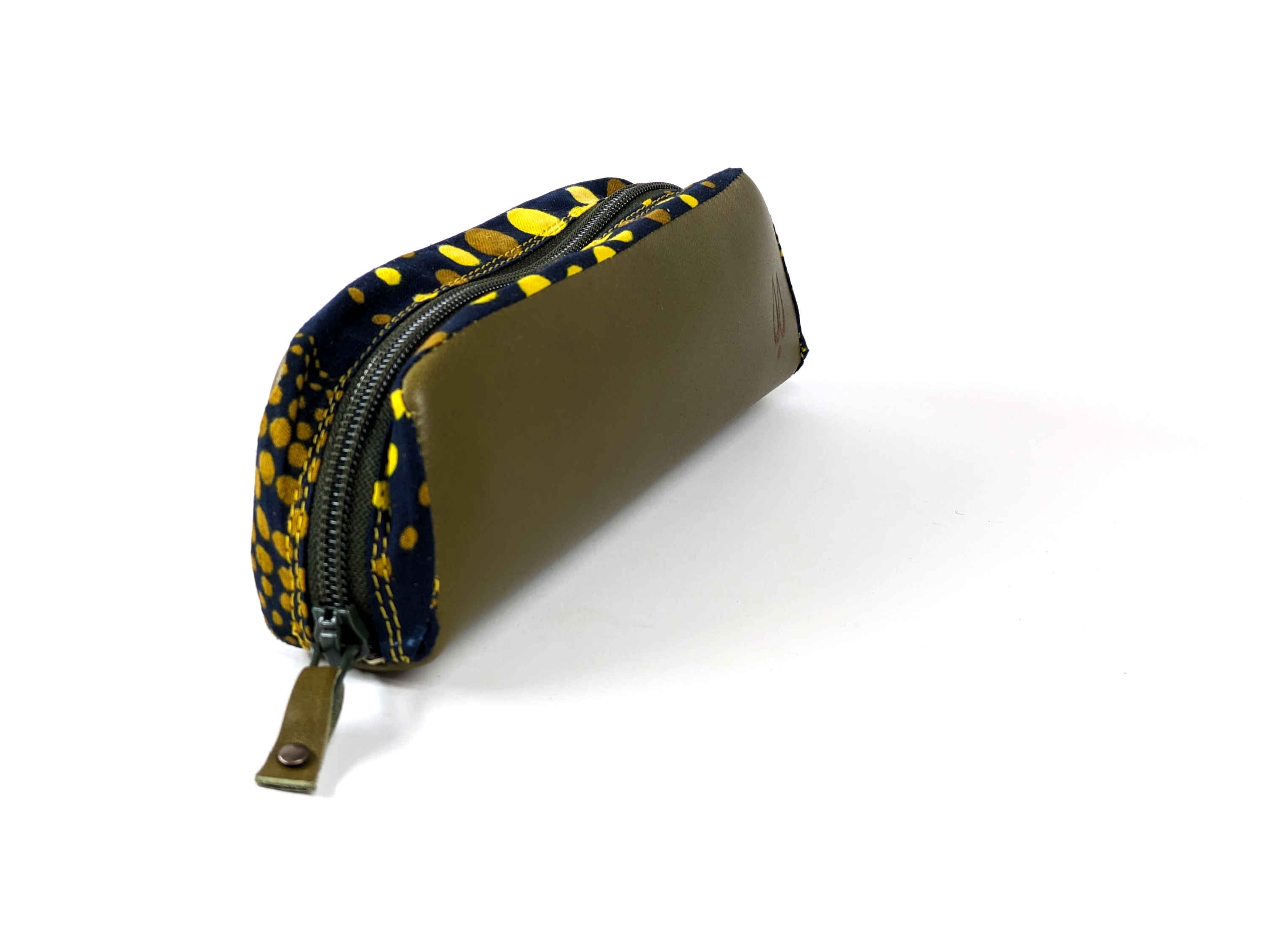 Dioba - trousse cuir & wax