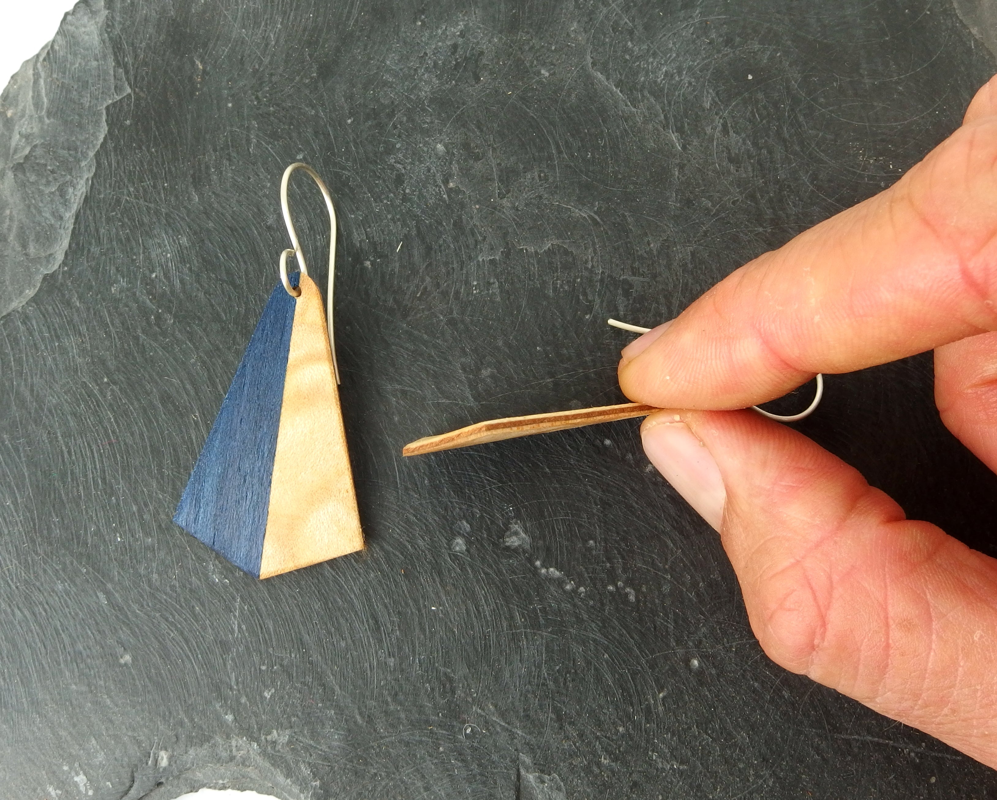 Boucles d'oreilles en bois précieux - Tulipier bleu et érable pommelé