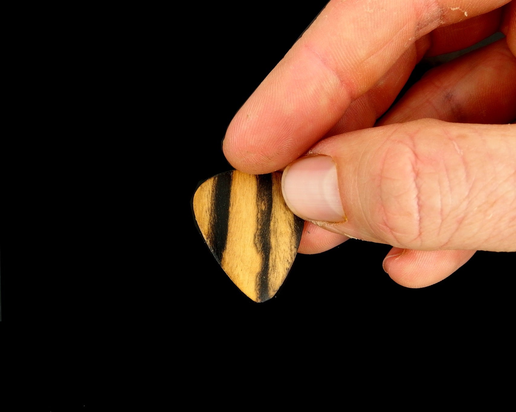 Médiator en bois précieux